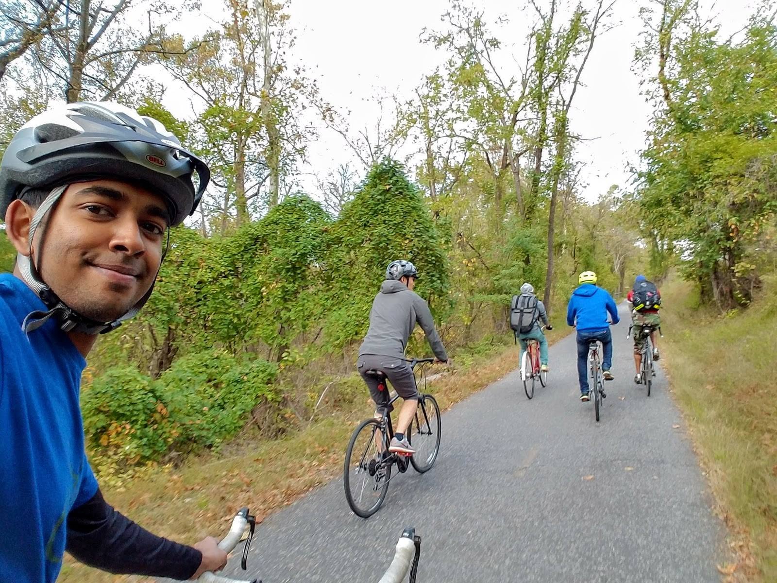 An Autumn Bike Ride in Washington, DC — photograph 3
