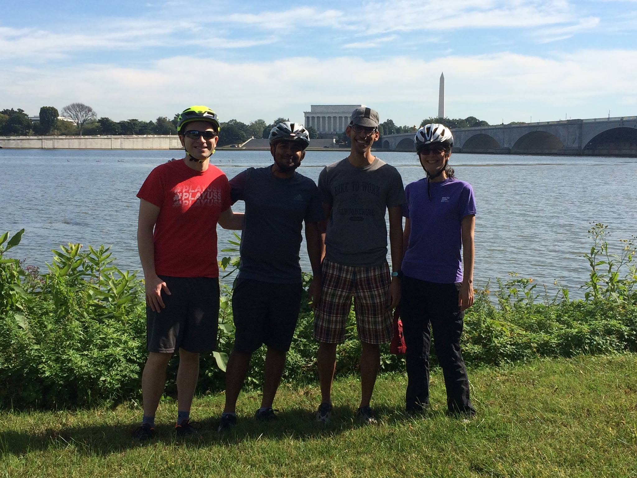 A Lab Bike Ride to Gravelly Point — photograph 3